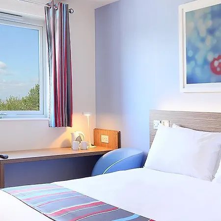 Travelodge West Park فندق