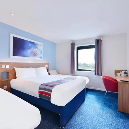 Travelodge West Park فندق