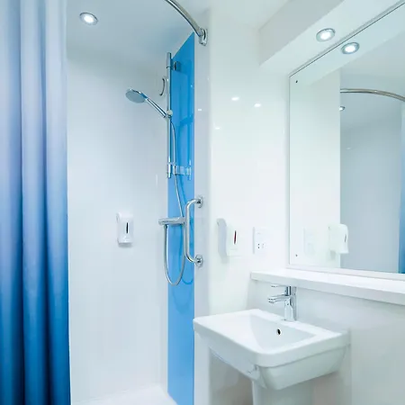 Travelodge West Park 3* هاروغايت